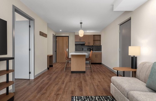 Airport Corporate Hotel | Hyatt House Mississauga/Airport Corporate Centre