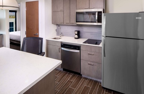 North Scottsdale Hotel | Hyatt House North Scottsdale