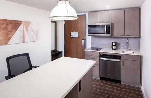 North Scottsdale Hotel | Hyatt House North Scottsdale