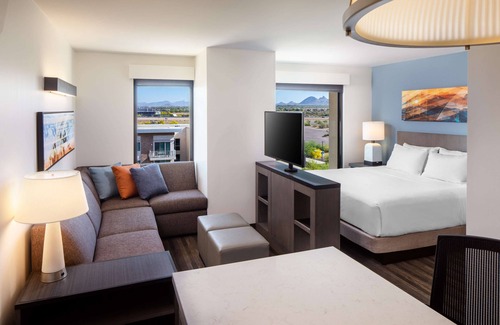 North Scottsdale Hotel | Hyatt House North Scottsdale