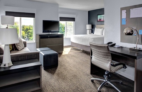 Sterling Hotel | HYATT house Sterling/Dulles Airport-North