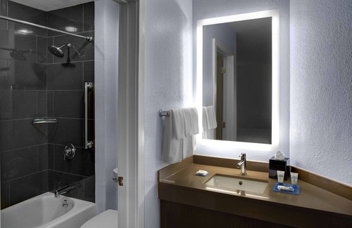 Sterling Hotel | HYATT house Sterling/Dulles Airport-North