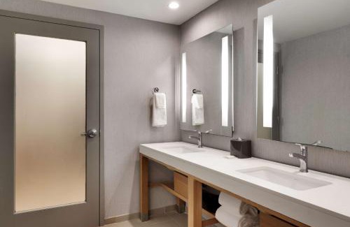 Anaheim Resort Hotel | Hyatt Place at Anaheim Resort/Convention Center