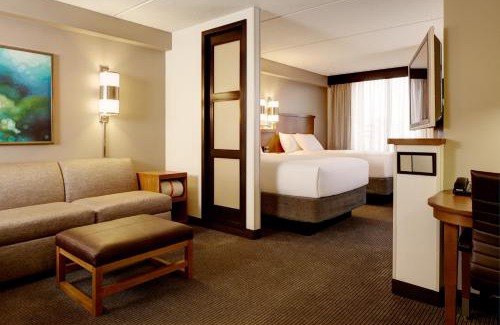 Charlotte Hotel | Hyatt Place Charlotte Airport/Lake Pointe
