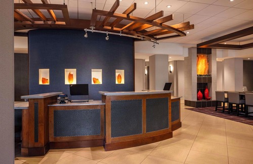 Utica Hotel | Hyatt Place Detroit/Utica