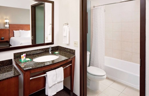 Ontario Hotel | Hyatt Place Ontario/Rancho Cucamonga