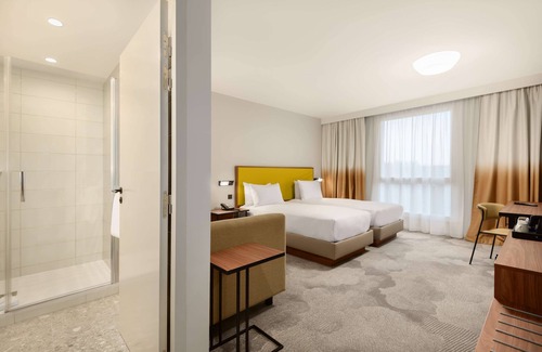 Roissy-en-France Hotel | Hyatt Place Paris Charles de Gaulle Airport