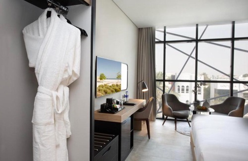 Umm Suqeim 1 Apartment | Hyatt Regency Galleria Residence Dubai