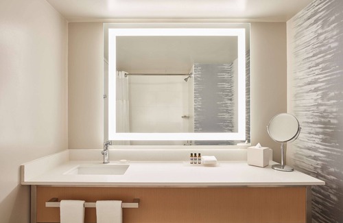 Anaheim Resort Hotel | Hyatt Regency Orange County