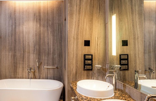 Pune Hotel | Hyatt Regency Pune & Residences