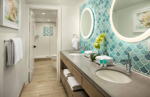 Truman Annex Resort | Hyatt Sunset Harbour Resort-Prime location on Key West!