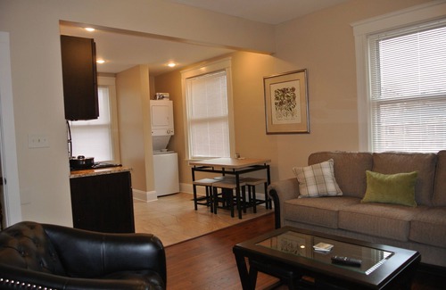 Hyde Park House | Hyde Park Square Getaway