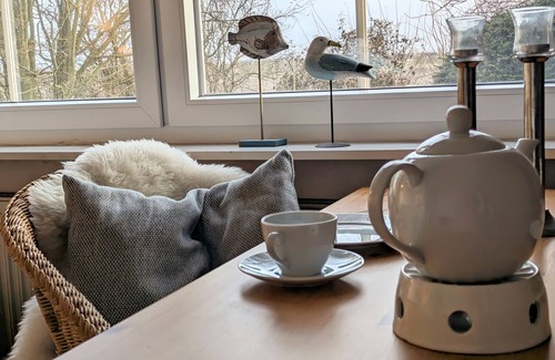 Suederhafen House | Hygge cottage by the sea with private garden and terrace