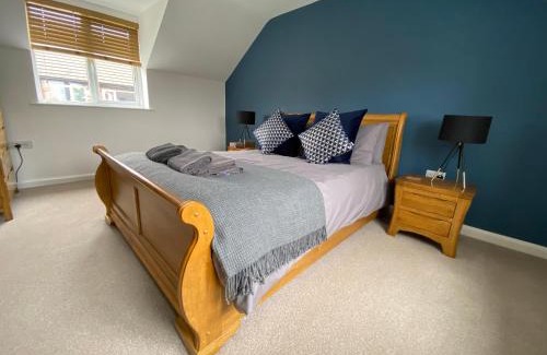 Lincoln House | Hygge Homes - Modern 1 bed house