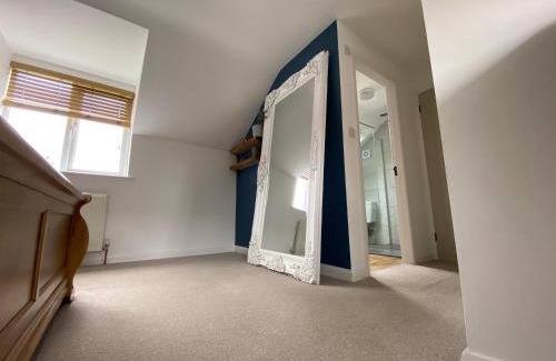 Lincoln House | Hygge Homes - Modern 1 bed house