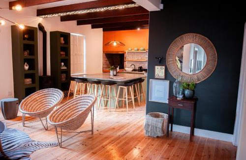 Robertson House | Hygge House