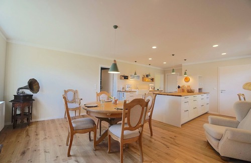 Ascheffel Apartment | Hygge vacation apartment for two people in the Hüttener Berge Nature Park