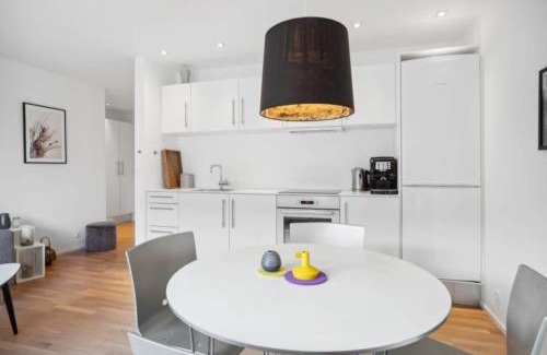 Aalborg Apartment | Hyggelig lejlighed i Aalborg Vestby, tæt på lystbådehavnen