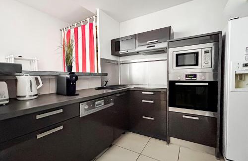 Comedie Apartment | Hyper centre Montpellier Appart avec balcon privé