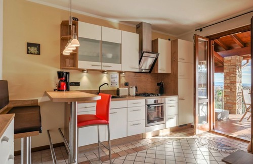 Polpenazze del Garda Apartment | I BROLI - lovely nest with pool