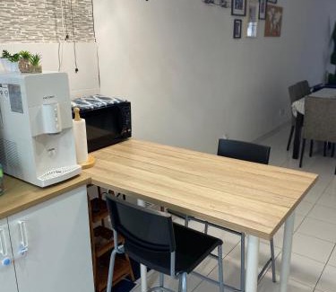 Batu Arang Apartment | i-Idaman Kota Puteri Homestay