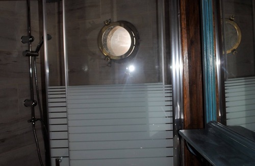 Chio Bed & Breakfast | I MITI - Room/Room/Stanza Bob Marley