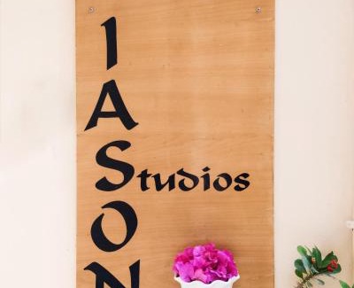 Old Town Apartment | Iason Studios