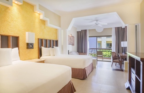 Villa Juarez Resort | Iberostar Selection Paraíso Maya Suites - All Inclusive