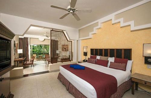 Villa Juarez Resort | Iberostar Selection Paraíso Maya - All Inclusive