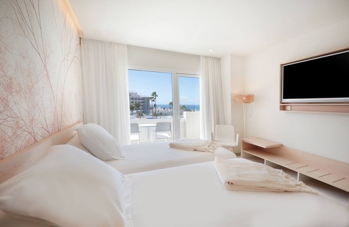 Costa Adeje Hotel | Iberostar Selection Sábila - Adults Only