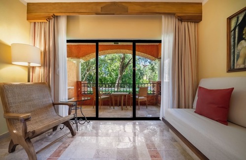 Villa Juarez Resort | Iberostar Waves Paraíso Beach - All Inclusive