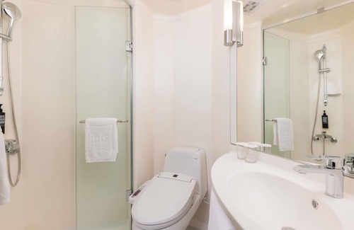 Ikseon-dong Hanok Village Hotel | ibis Ambassador Seoul Insadong (Newly renovated in 2025)