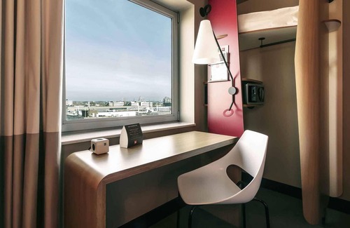 Bedrijventerrein Sloterdijk Hotel | ibis Amsterdam City West
