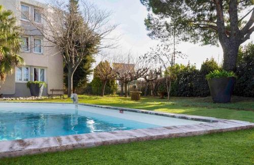 Arles Hotel | ibis Arles