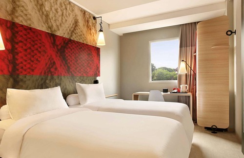 North Legian Hotel | ibis Bali Legian Street