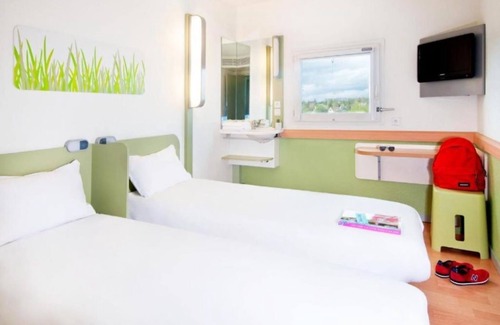 Marignane Hotel | ibis budget Airport Marseille Provence
