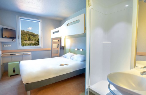 Brignoles Hotel | ibis budget Brignoles Provence Verte