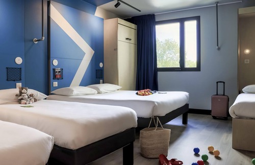 La Rochelle Hotel | ibis budget la rochelle centre gare