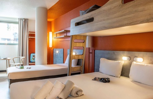 Pantin Hotel | ibis budget Paris Porte de Pantin