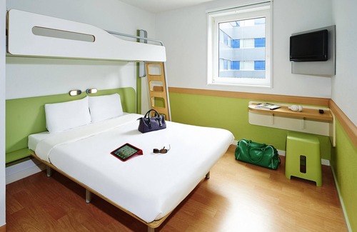 Pontivy Hotel | Ibis Budget Pontivy Centre Bretagne