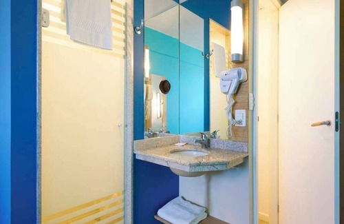 Centro Historico Hotel | ibis budget Porto Alegre - Supereconômico