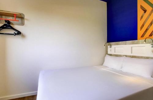 Alphaville Hotel | ibis budget Tambore