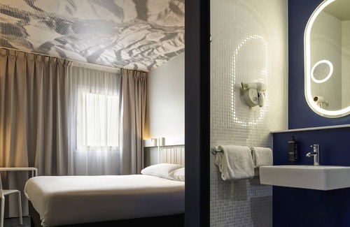 Clamart Hotel | ibis Clamart Paris Velizy
