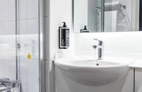 Coleraine Hotel | ibis Coleraine Riverside