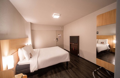 Fortaleza Hotel | ibis Fortaleza Praia de Iracema