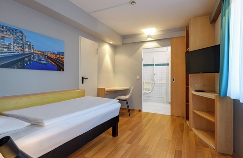 Rhein-Erft-Kreis District Hotel | ibis Köln Frechen