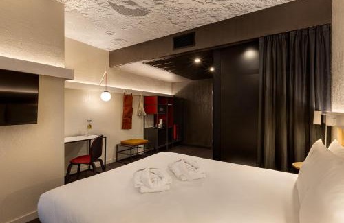 Solomjanskyj Hotel | ibis Kyiv Beresteiska