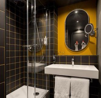 Solomjanskyj Hotel | ibis Kyiv Beresteiska