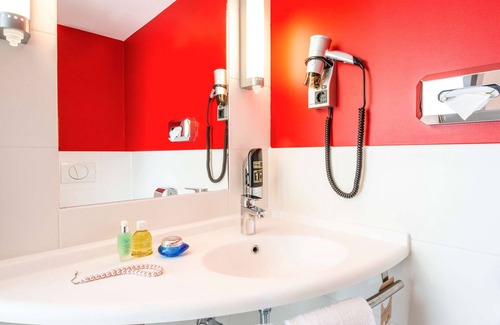 Hallbergmoos Hotel | Ibis München Airport Süd