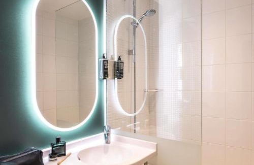 14th Arrondissement Hotel | ibis Maine Montparnasse